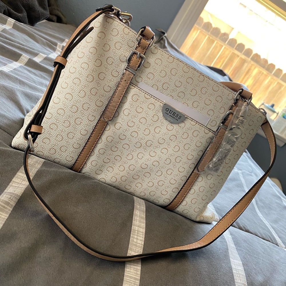 Guess shoulder bag